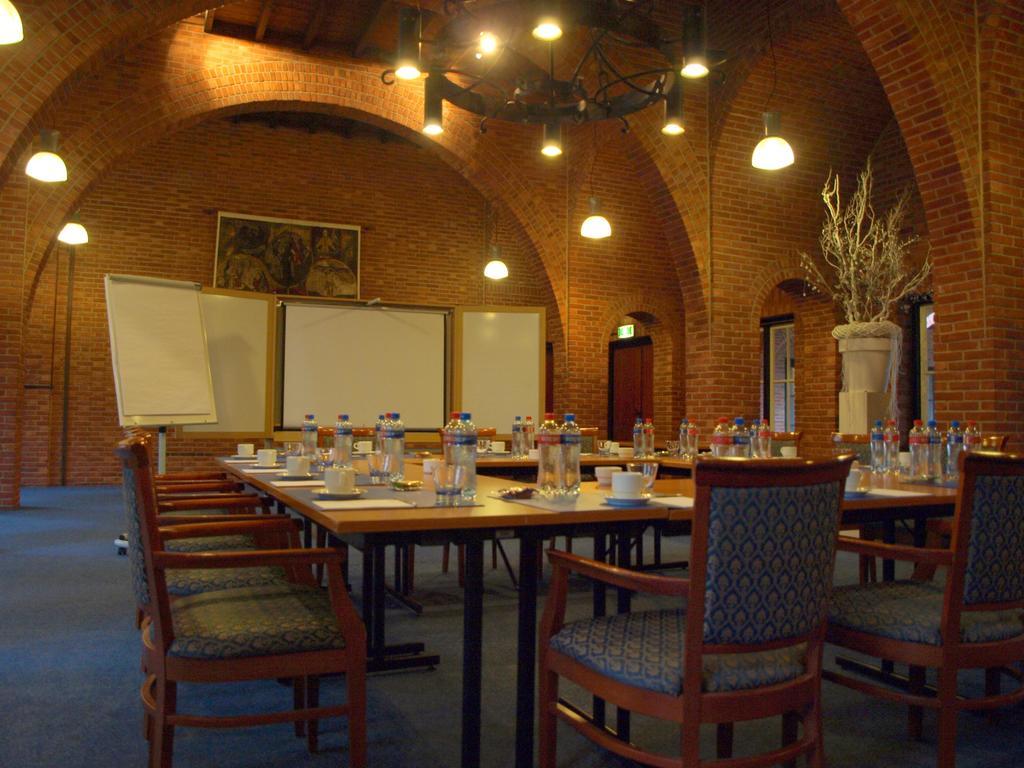 Hotel De Volksabdij 오쎈드레트 외부 사진